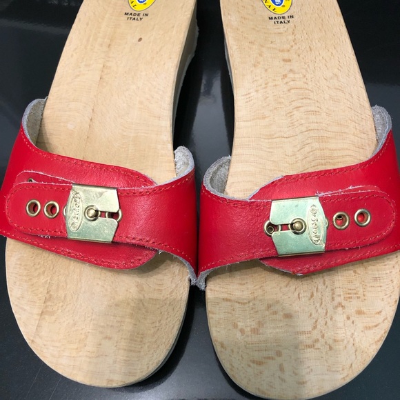 - Dr. Scholls Exercise Sandals - Picture 2 of 5